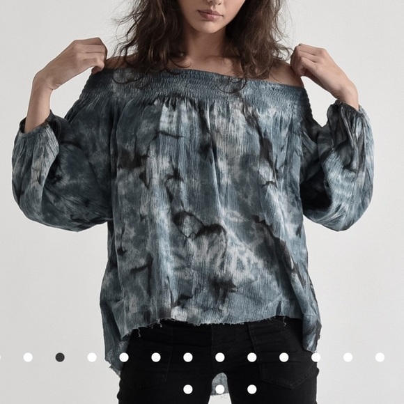 ⭐️Host Pick⭐️ One by One Teaspoon Moon Ridge Sugar Tie Dye Top - Picture 3 of 11